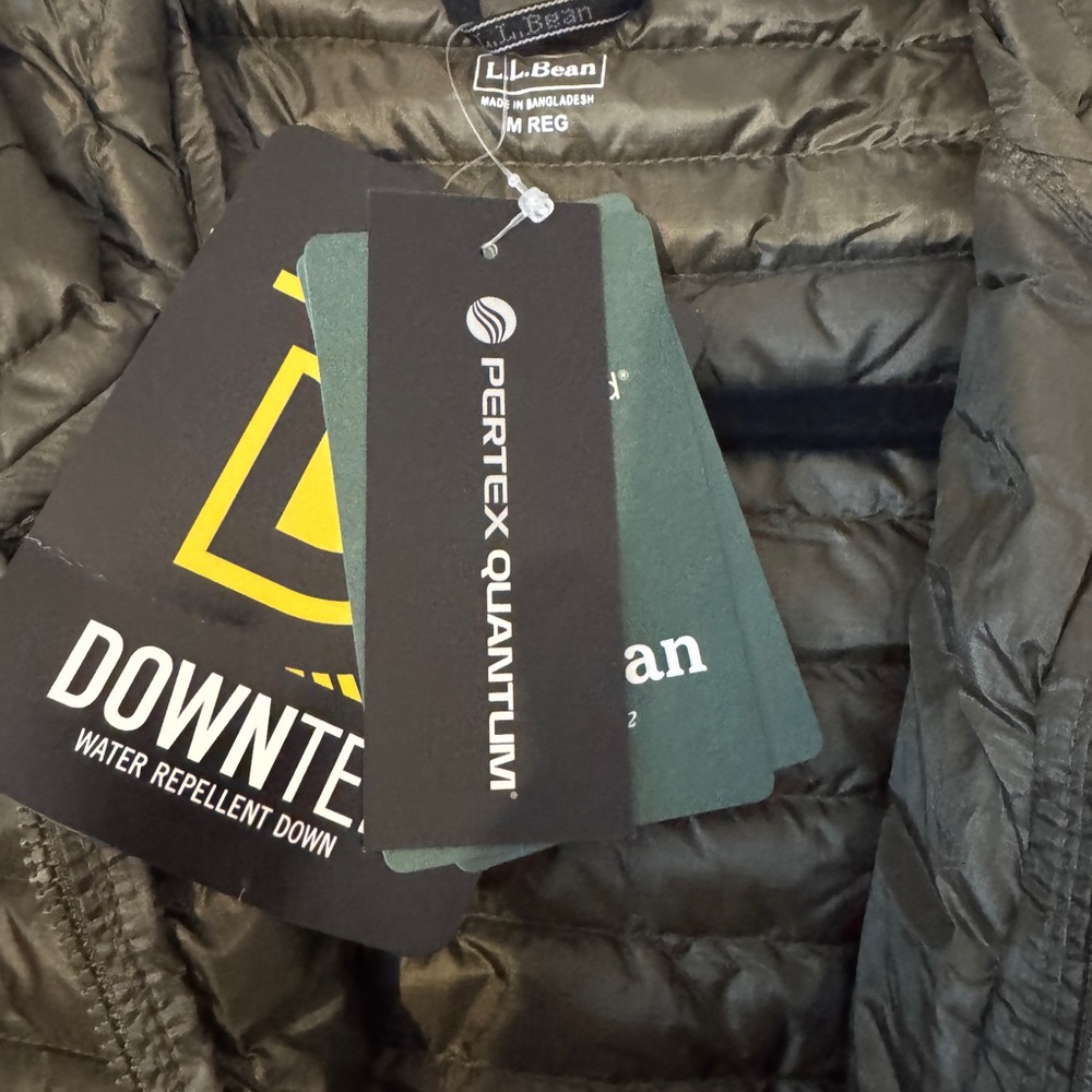 L.L. Bean Dark Green Quilted Jacket - Picture 3 of 6
